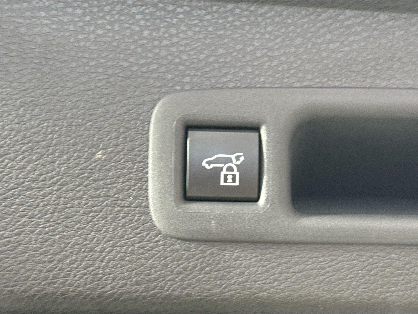 Certified Used 2025 Cement Toyota XSE 7-Passenger image 43