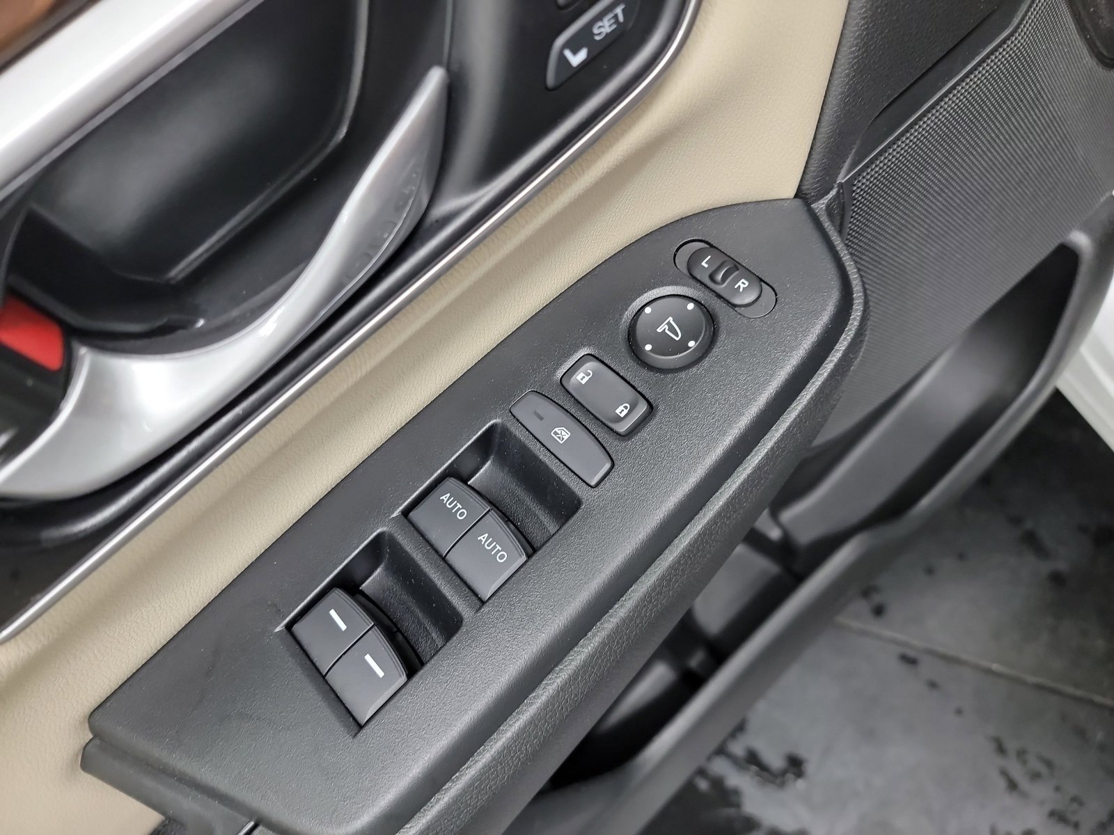2022 Honda CR-V EX-L - Photo 44