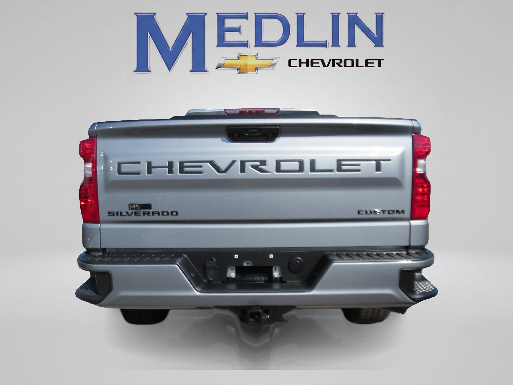 Used 2025 Sterling Gray Metallic Chevrolet Custom image 7