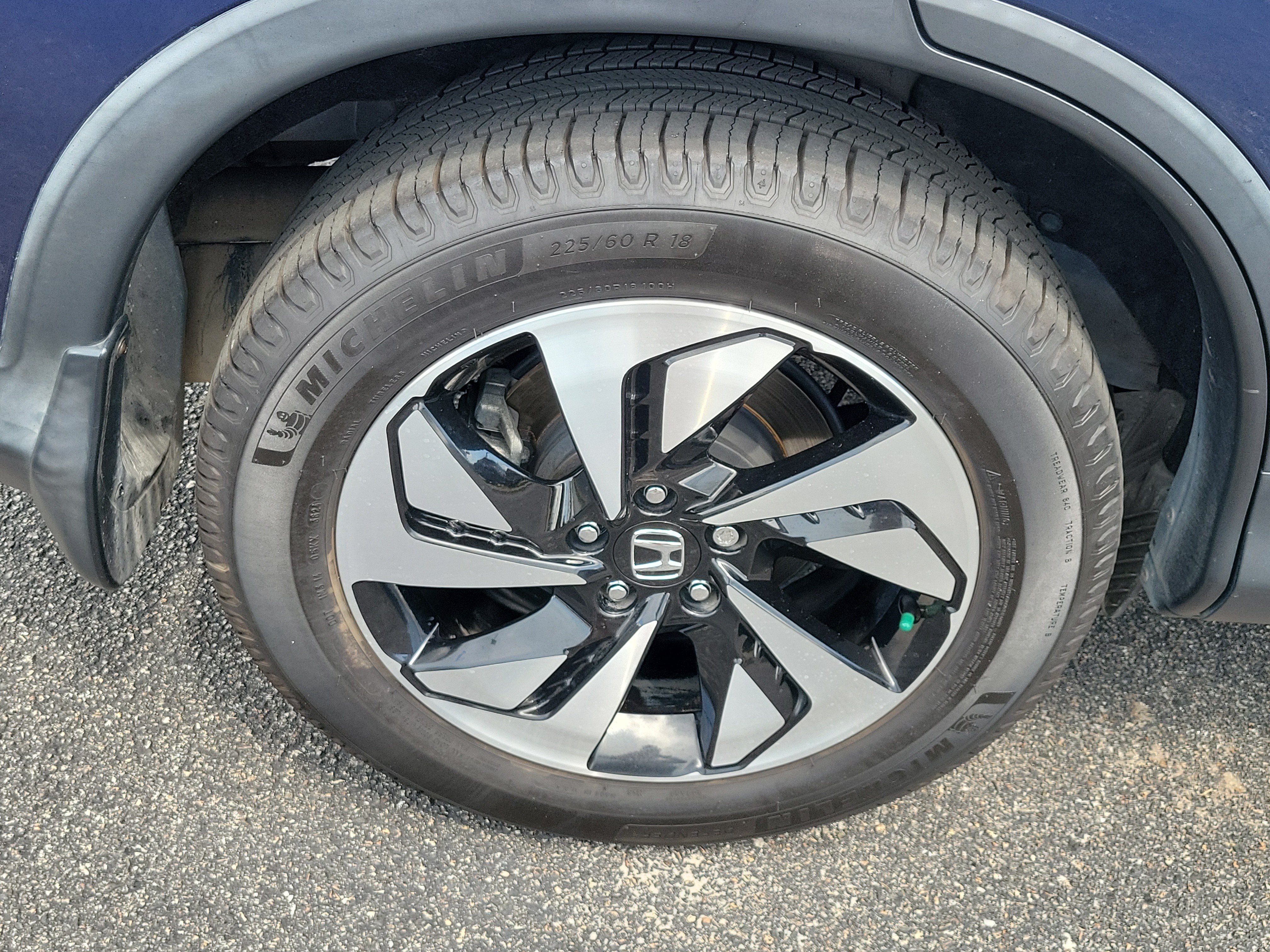 Used 2016 Blue Honda Touring image 9