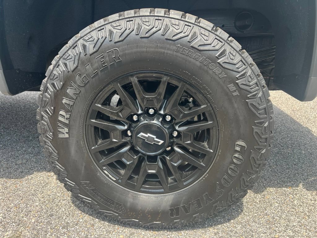New 2026 Cypress Gray Chevrolet ZR2 image 15