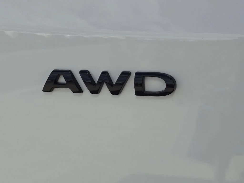 New 2026 Oxford White Ford Base image 25