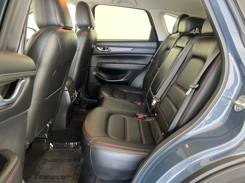 Used 2025 Gray Mazda 2.5 S Carbon Edition image 27