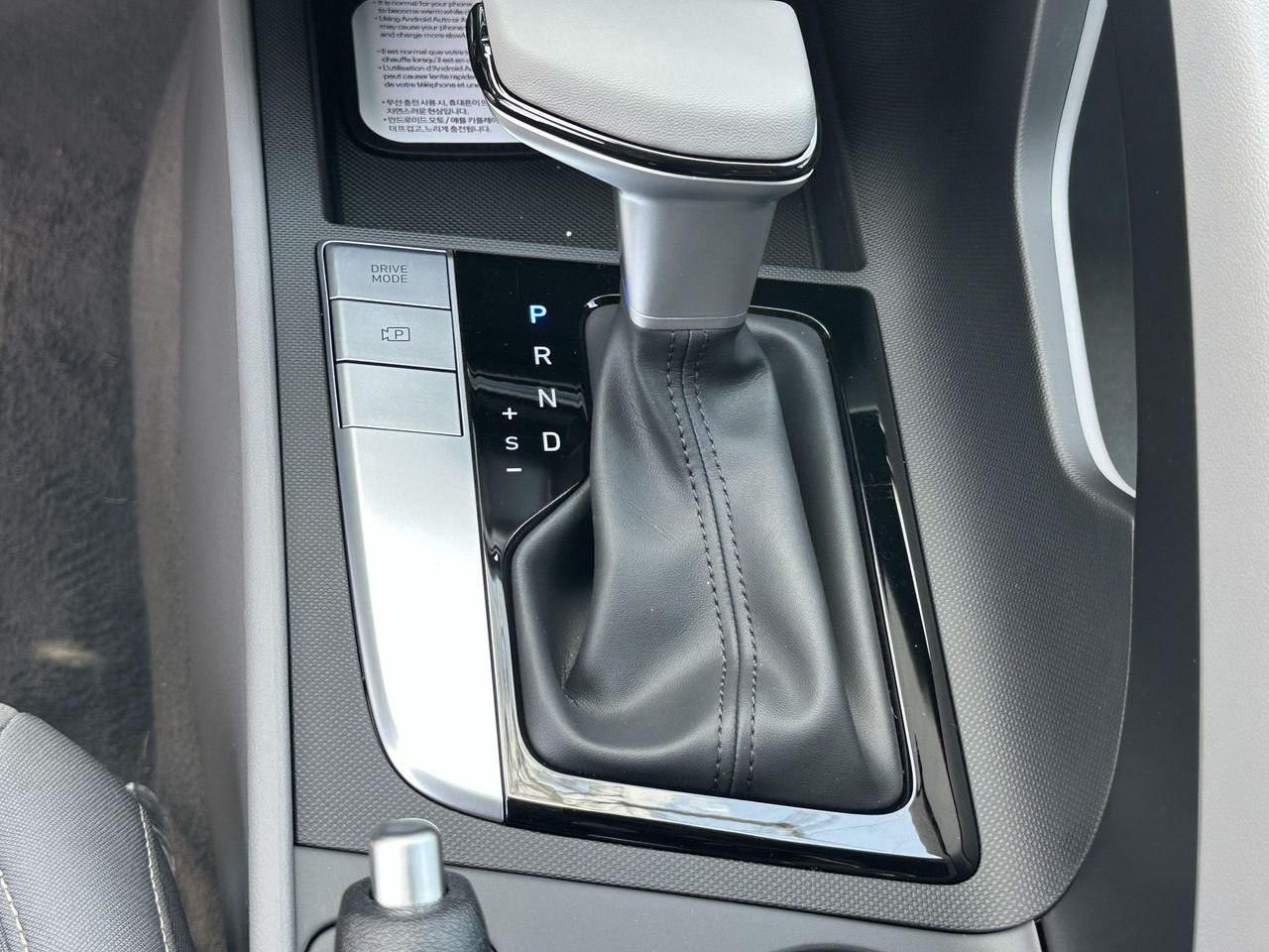 New 2026 Amazon Gray Hyundai SEL Sport image 29