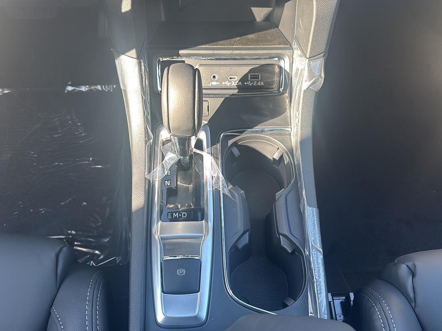 New 2027 ICE SILVER METALLIC Subaru Premium image 18