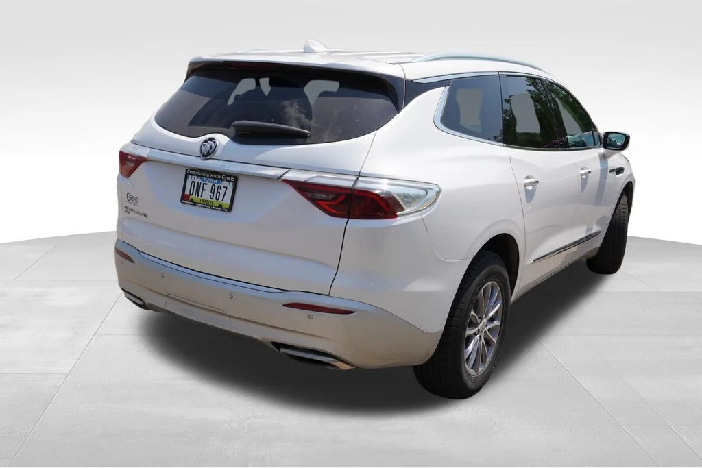 Used 2024 White Frost Buick Essence image 3