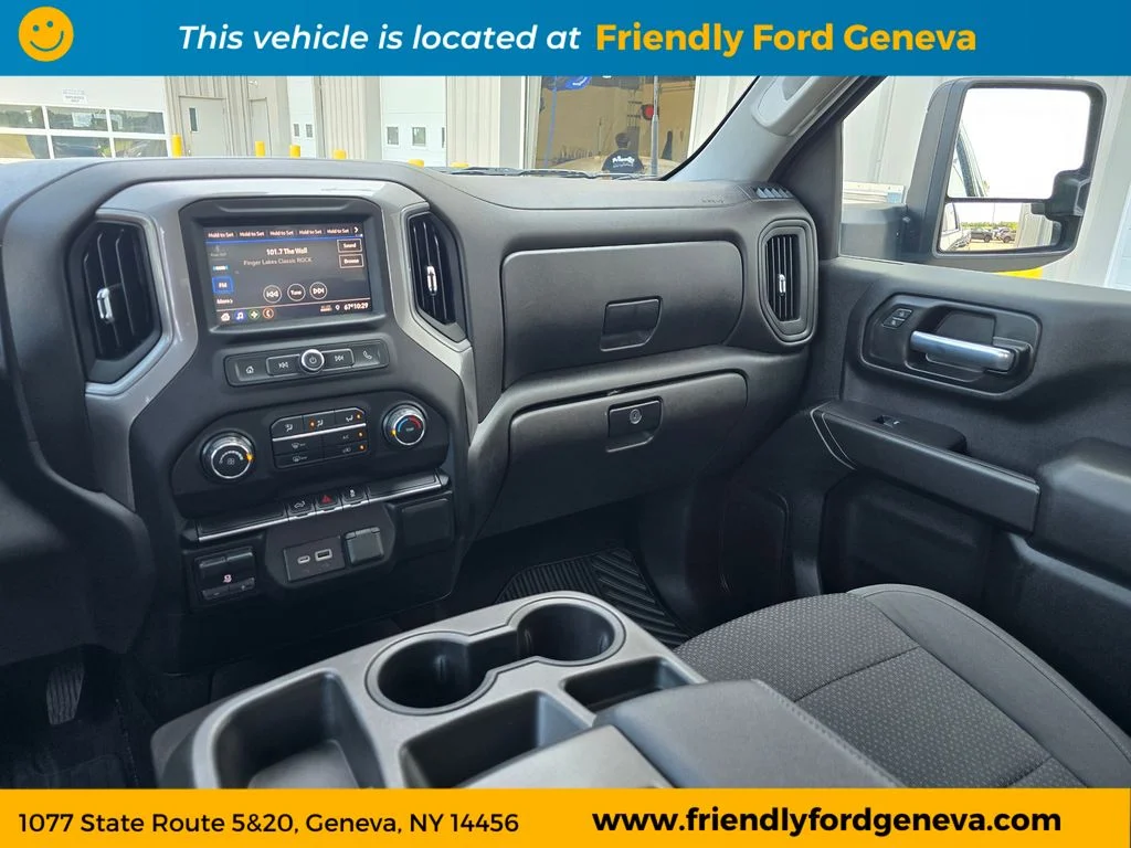 Used 2021 Blue Chevrolet Custom image 16