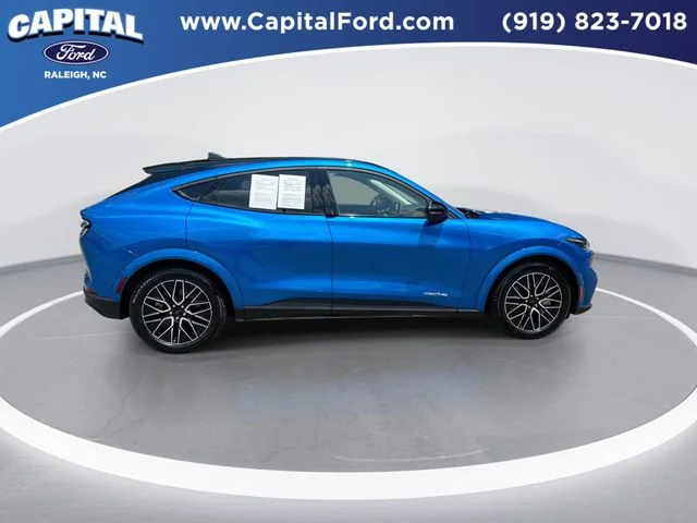 Used 2025 Blue Ford Premium image 9