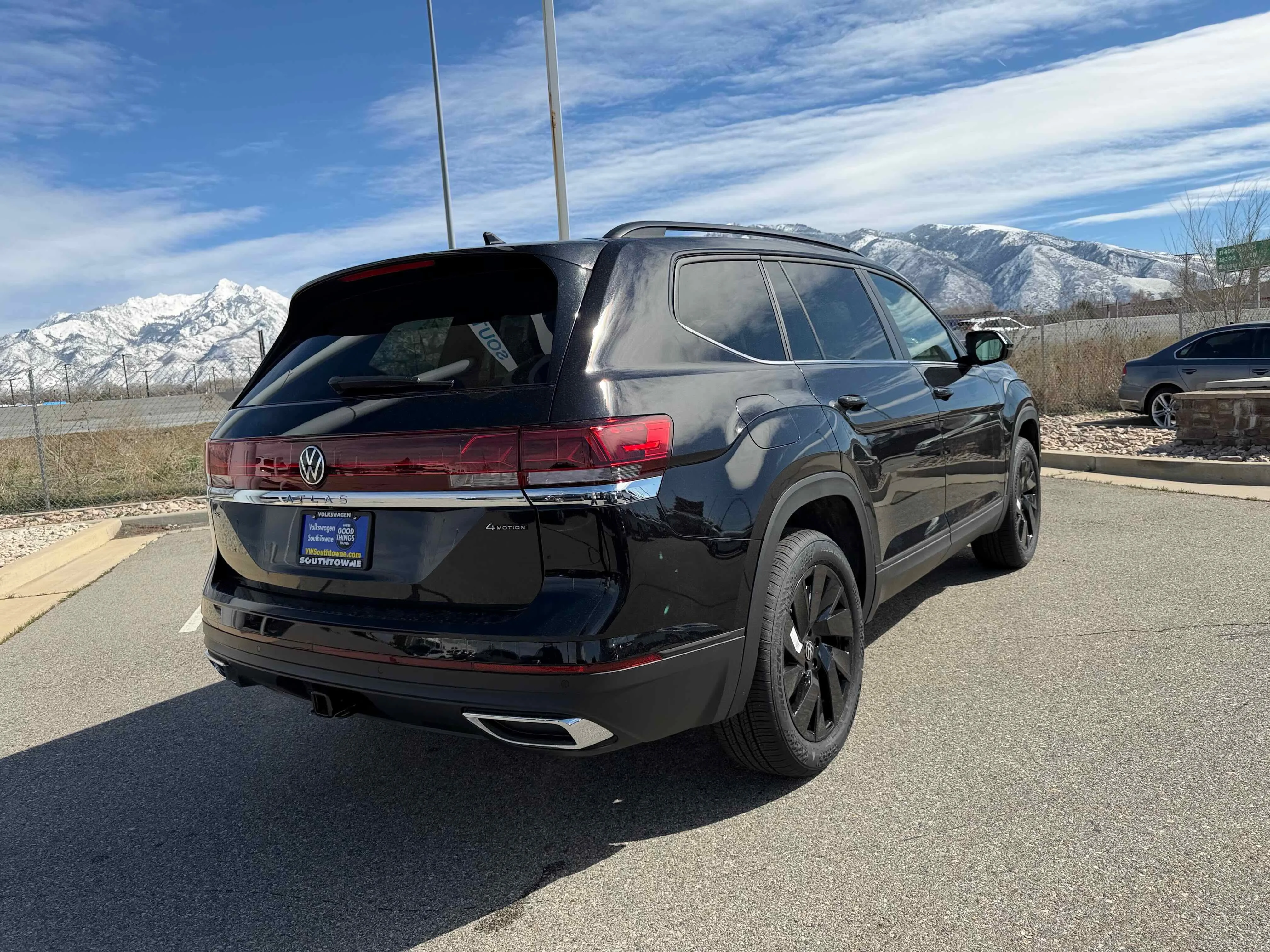 New 2026 Deep Black Volkswagen 2.0T SE w/Technology image 10