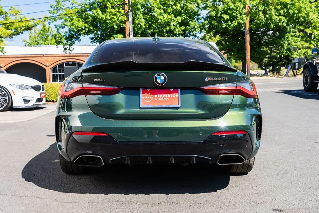 Used 2021 Green BMW M440i xDrive image 5