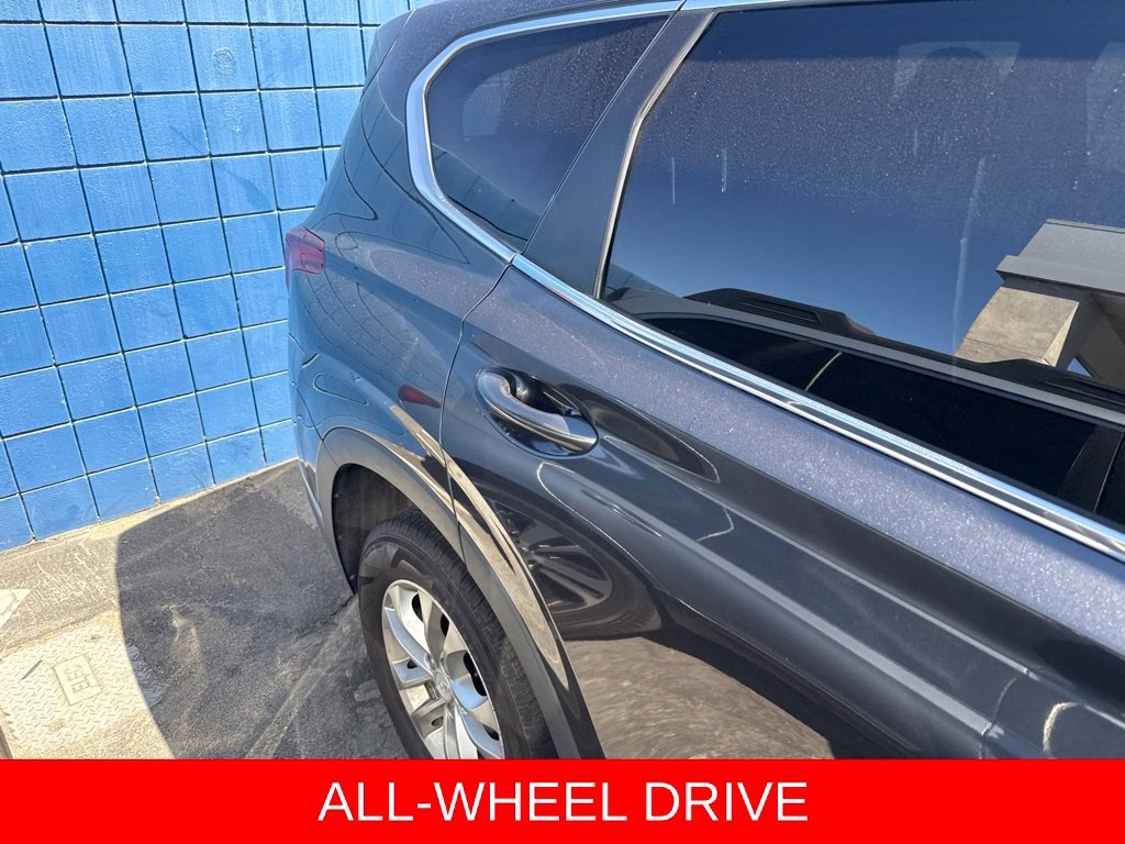 Used 2020 Gray Hyundai SE image 19