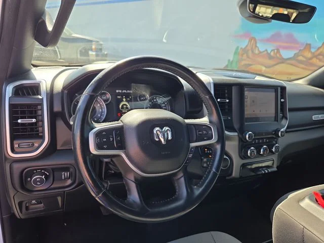 Used 2023 White Ram Big Horn/Lone Star image 9