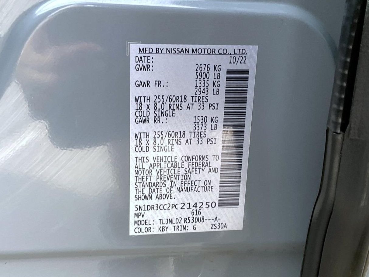 Used 2023 Gray Nissan SL image 28