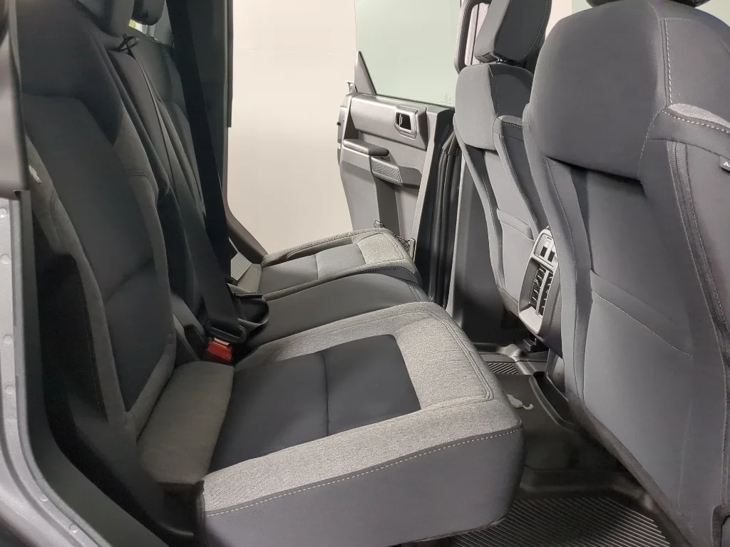 2025 Ford Bronco 4-Door Base - Photo 17