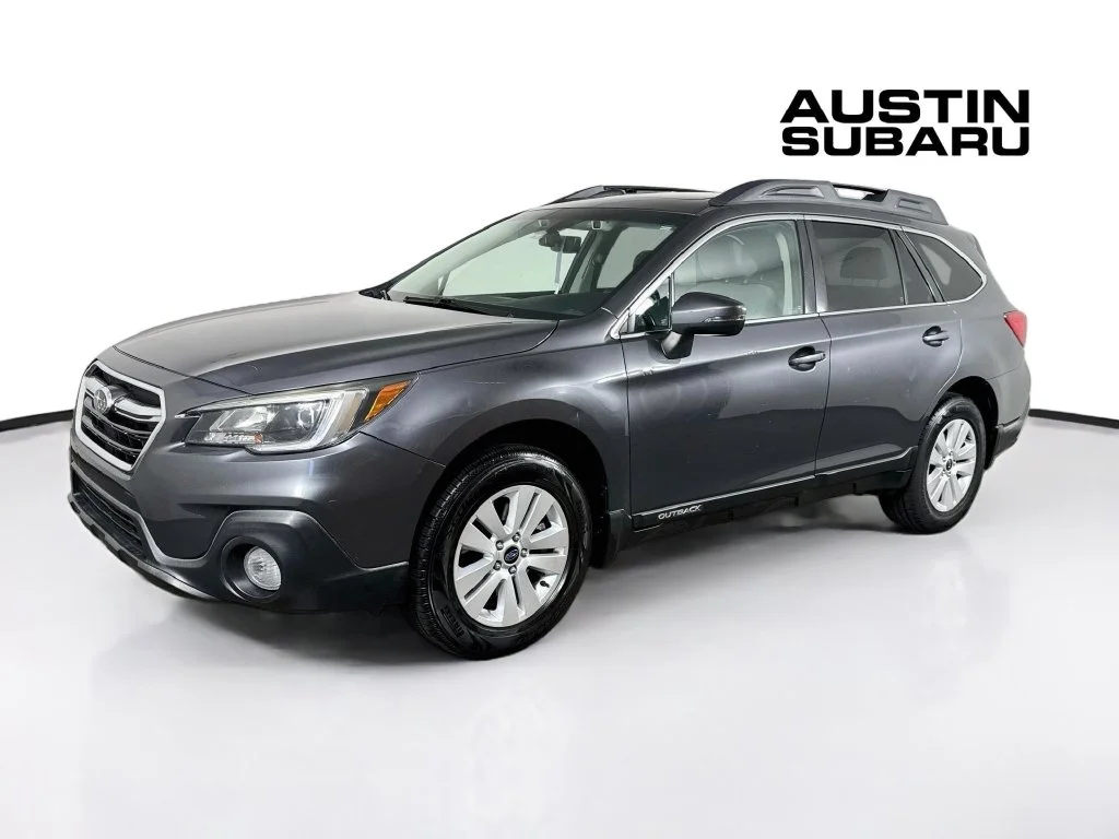 Used 2019 Gray Subaru 2.5i Premium image 3