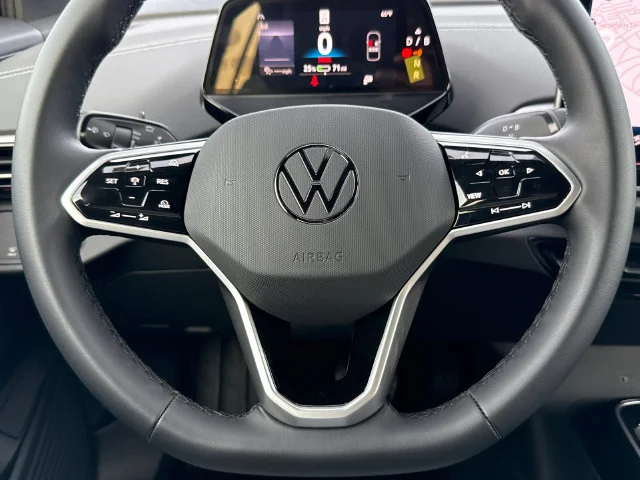 New 2026 Deep Black Pearl Volkswagen Pro image 29