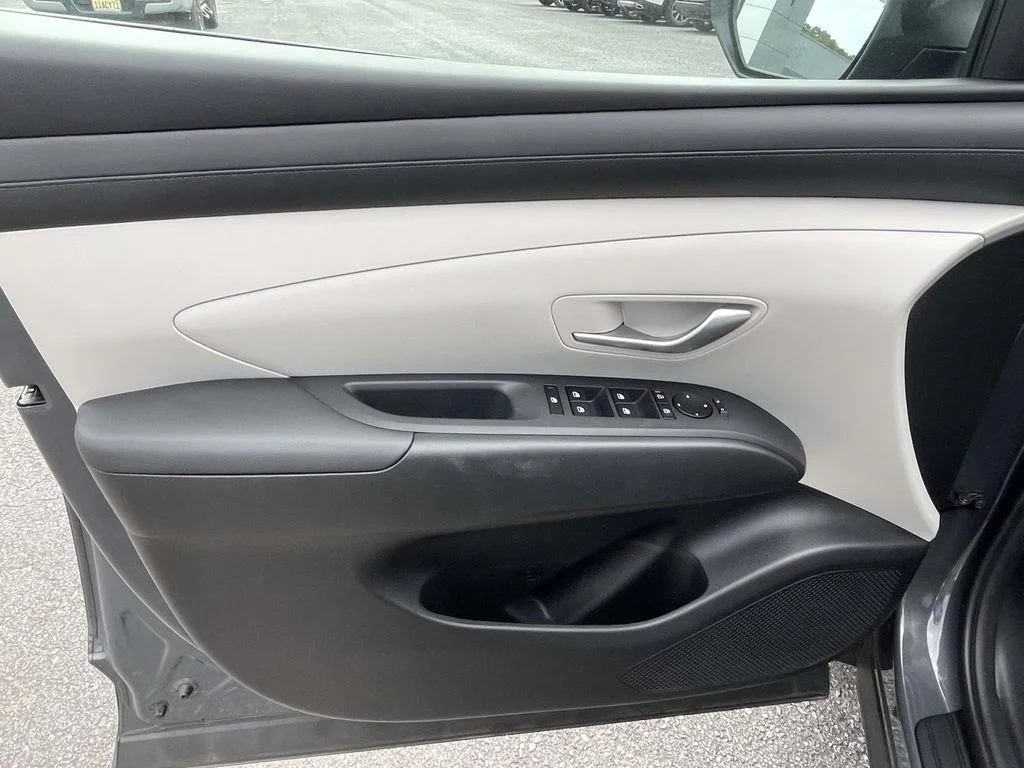 Used 2026 Ecotronic Gray Hyundai SEL image 14
