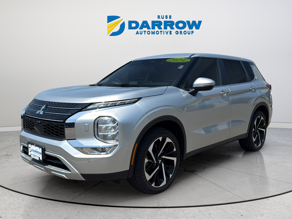 Used 2024 Silver Mitsubishi SE image 1