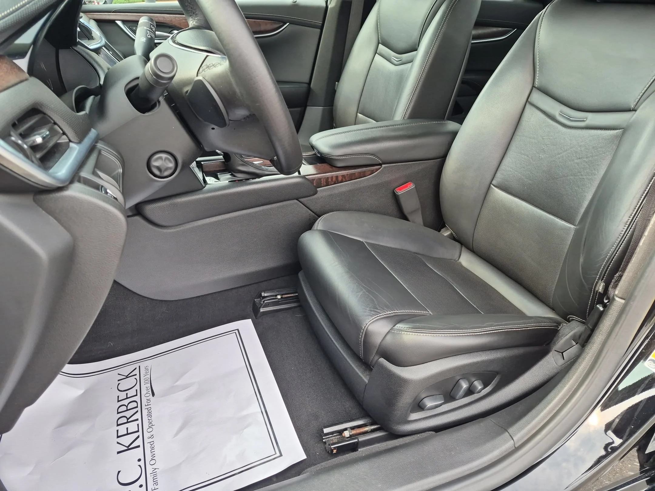 Used 2019 Black Raven Cadillac Luxury image 18