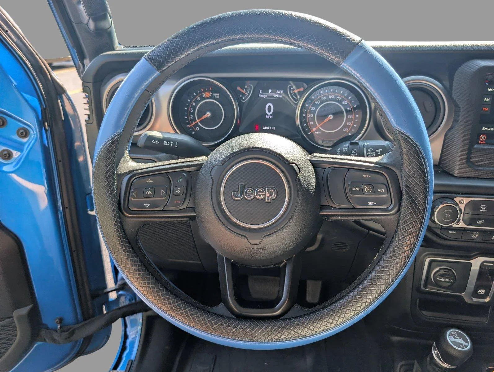 Used 2023 Hydro Blue Pearlcoat Jeep Sport S image 28