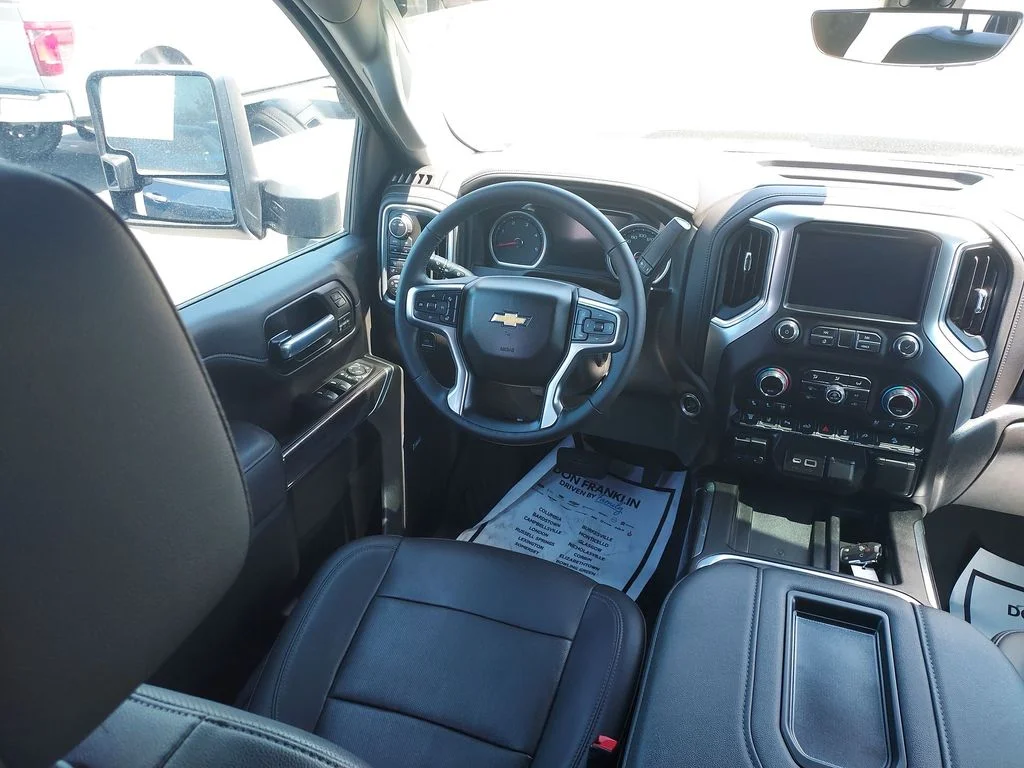 Used 2022 Blue Chevrolet LTZ image 15