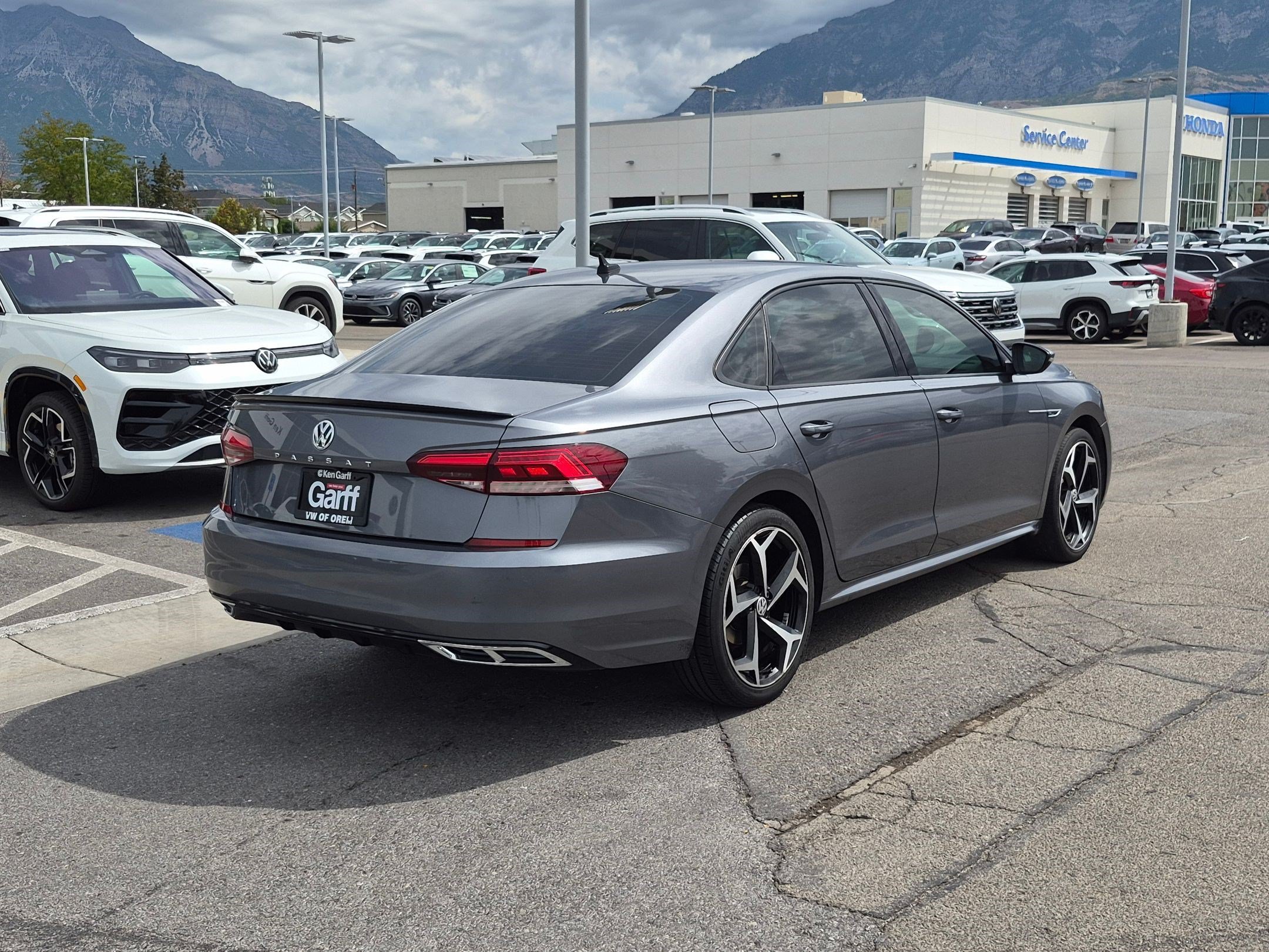 Used 2021 Platinum Gray Metallic Volkswagen 2.0T R-Line image 3