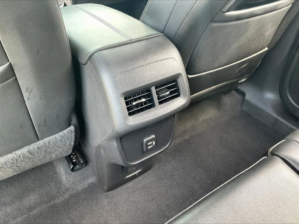 Used 2020 Summit White GMC SLT image 11
