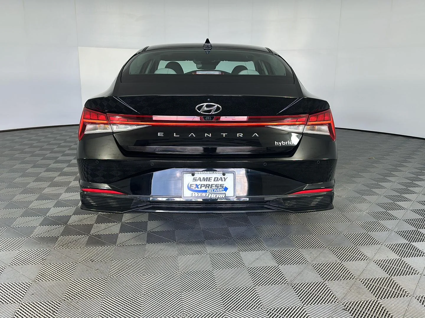 Used 2023 Onyx Black Hyundai Limited image 6