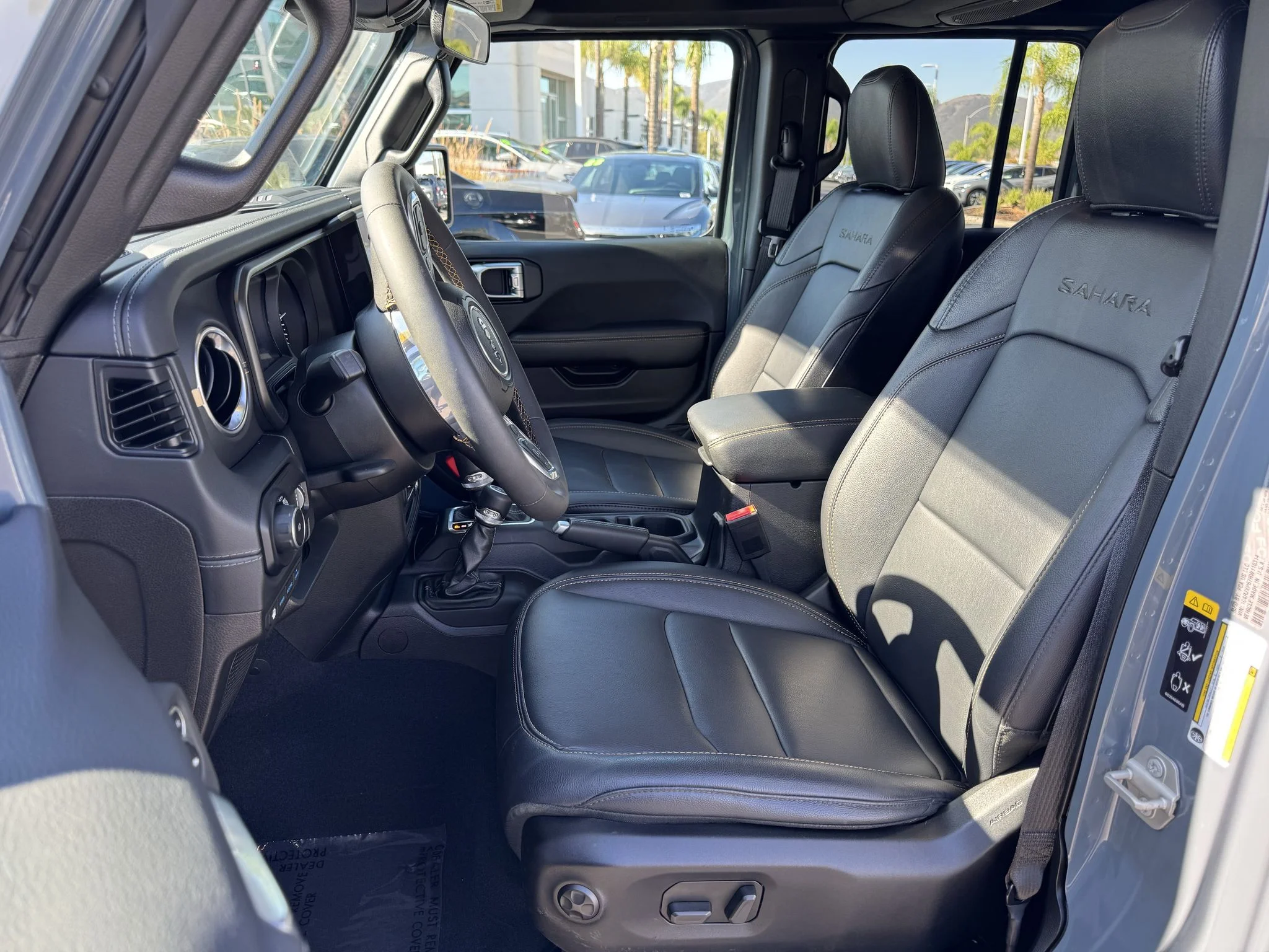 Used 2024 ANVIL CLEAR COAT Jeep Sahara image 16