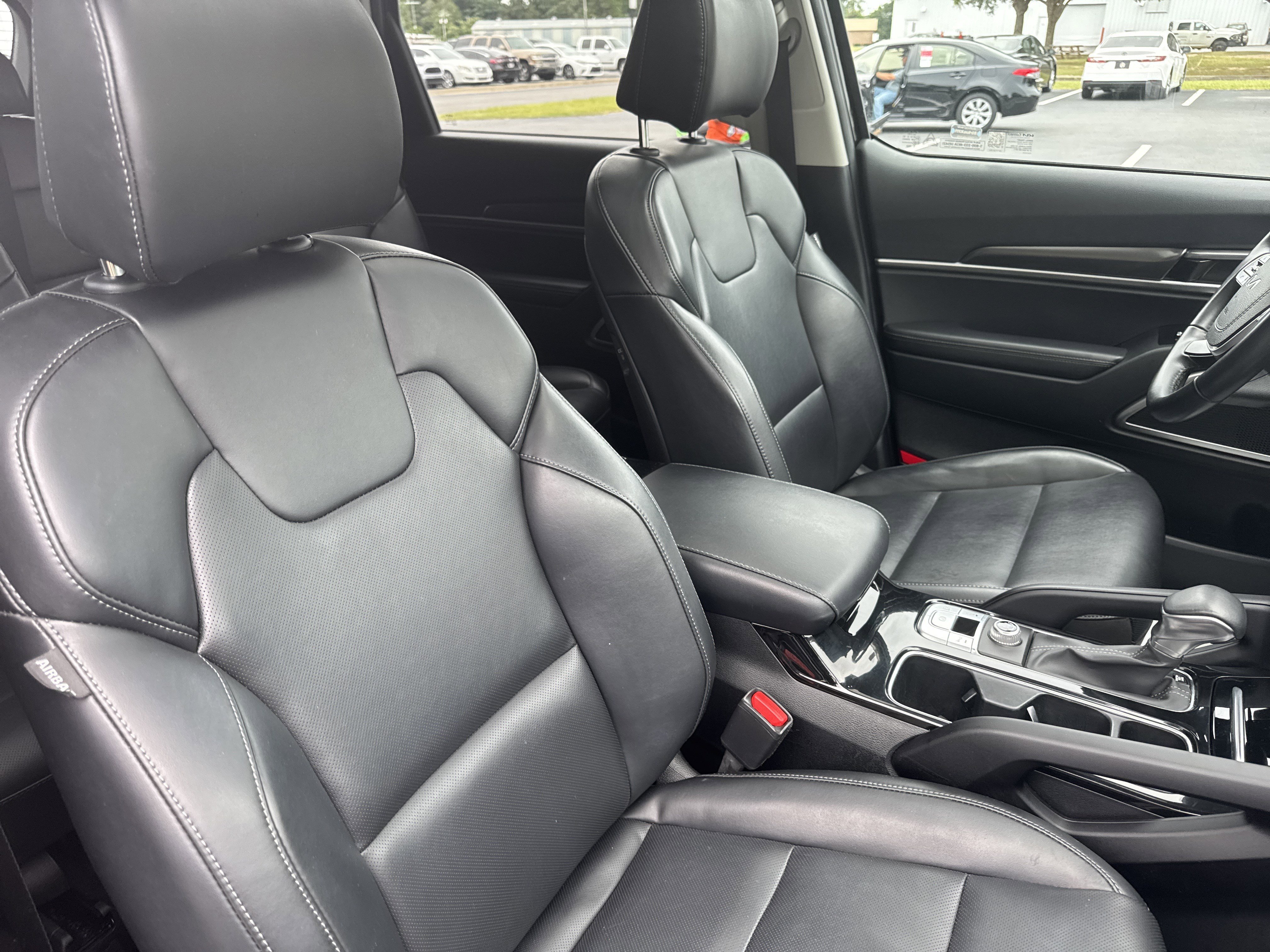 Used 2025 Ebony Black Kia S image 40