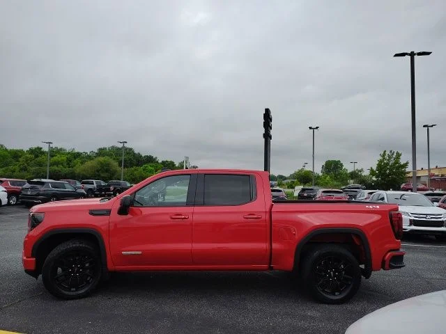 Used 2023 Red GMC Elevation image 4