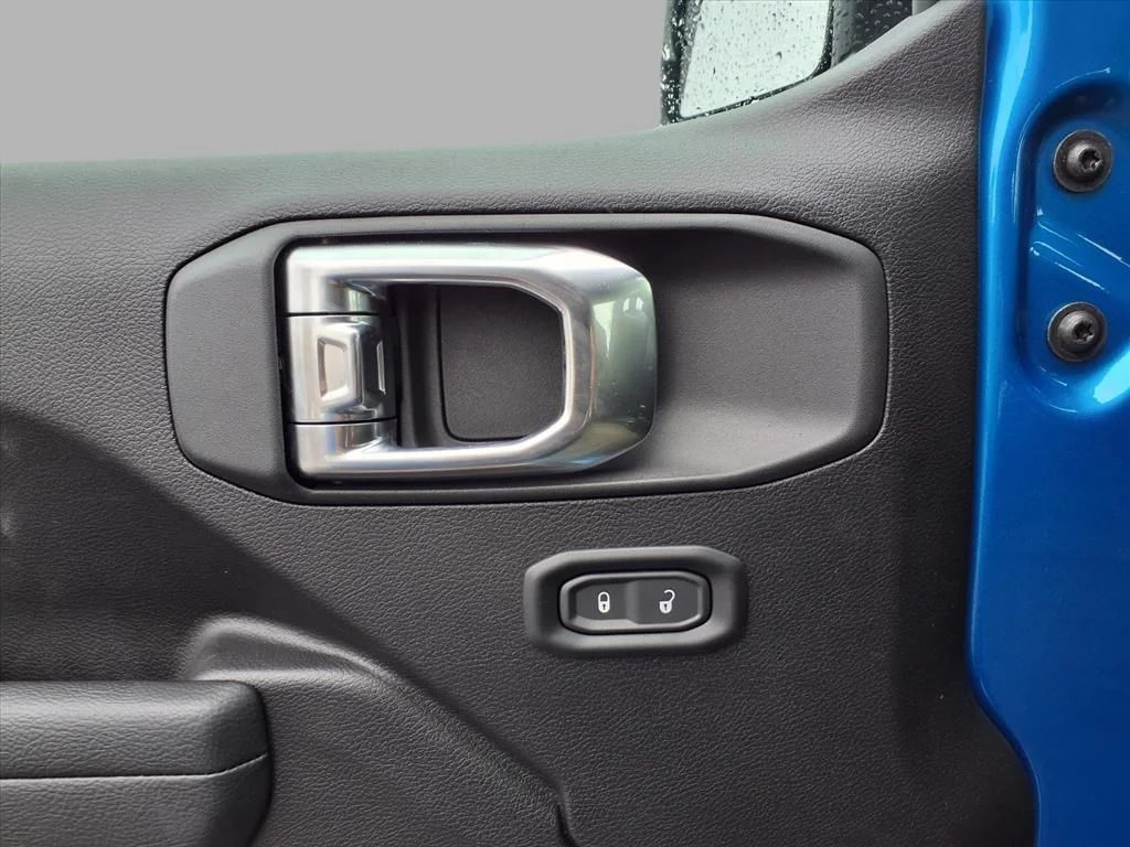 2026 Jeep Wrangler 2-Door Sport - Photo 16