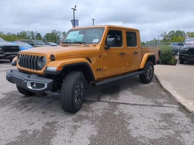 New 2026 Goldilocks Exterior Paint Jeep Sahara image 5