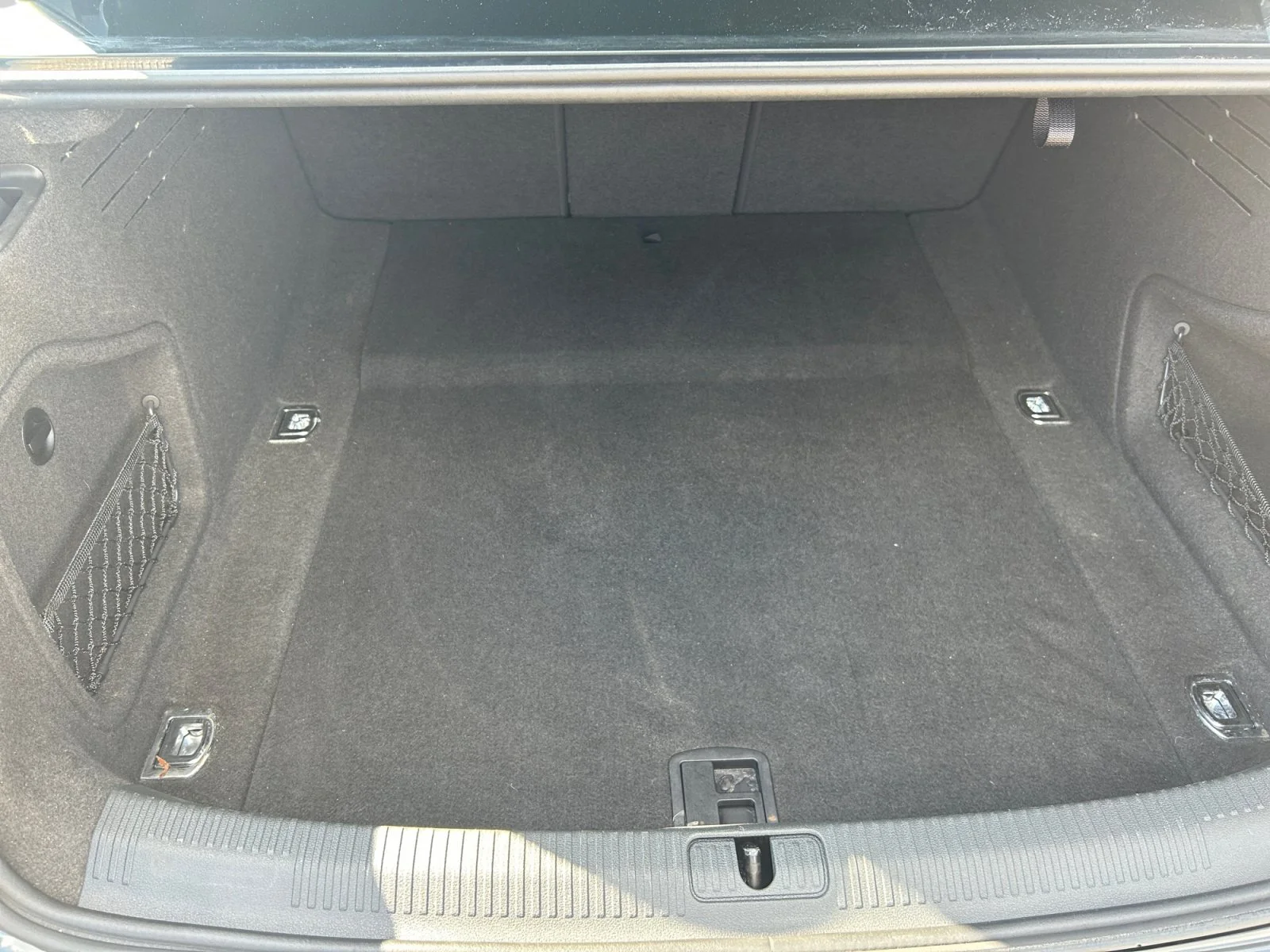 Used 2018 GRAY Audi KOMFORT image 10