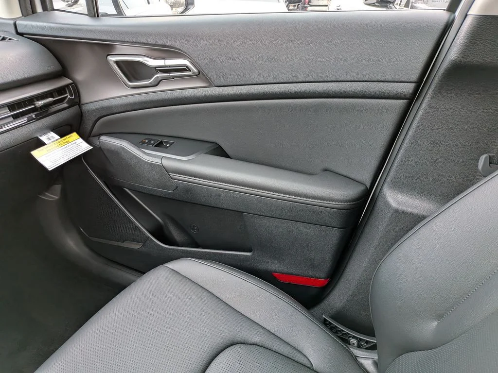 New 2026 White Kia EX image 12