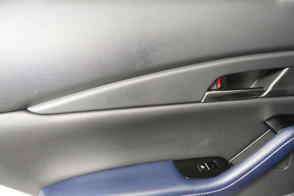 Used 2021 Jet Black Mazda Preferred image 13