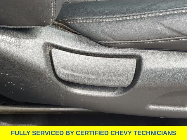 Used 2023 Silver Kia S image 47