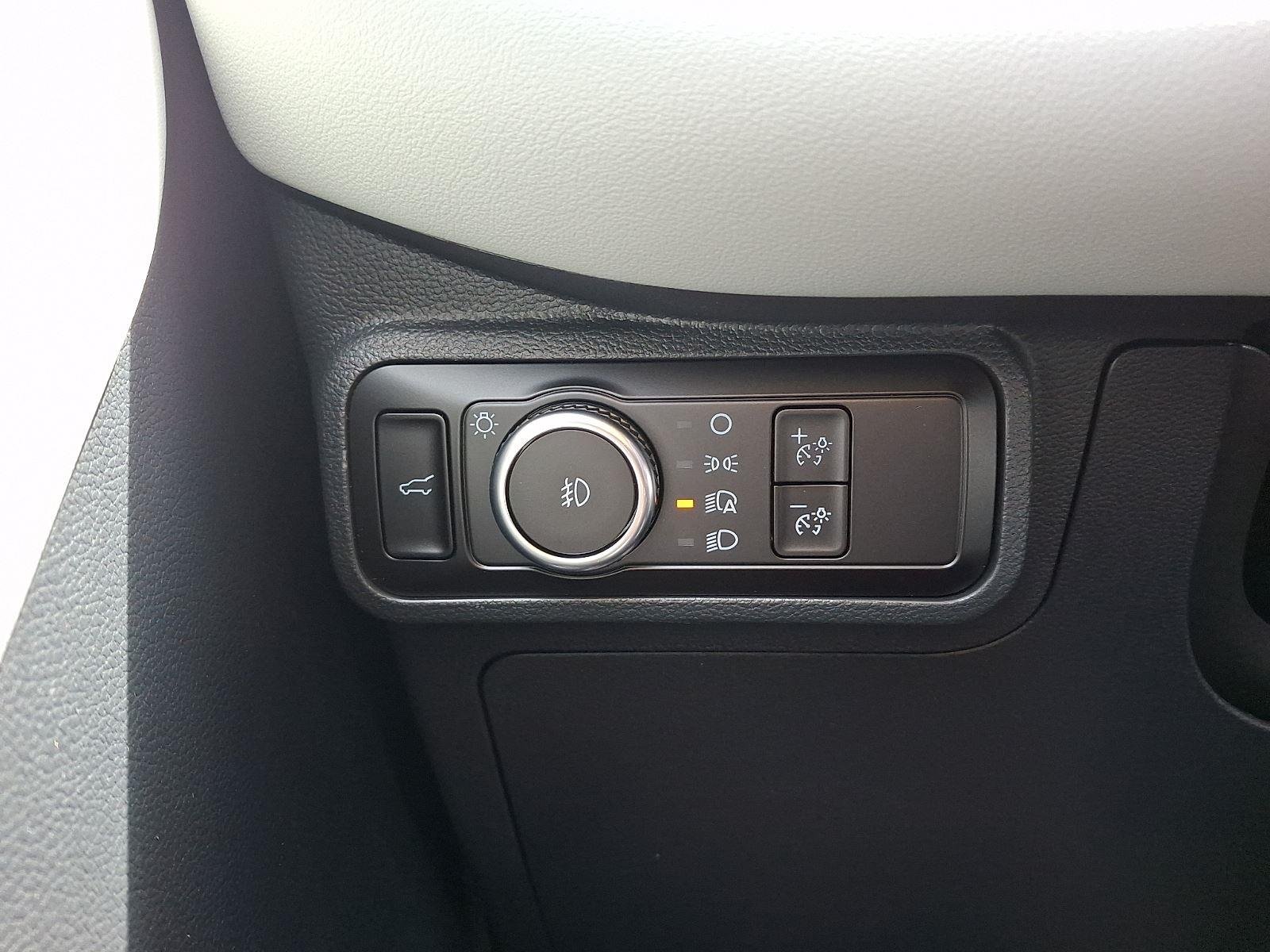 New 2026 Agate Black Metallic Ford Platinum™ image 15