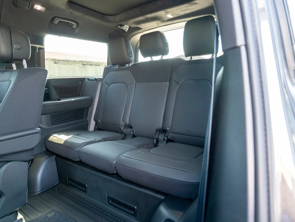 New 2026 Carpathian Grey Land Rover V8 image 24
