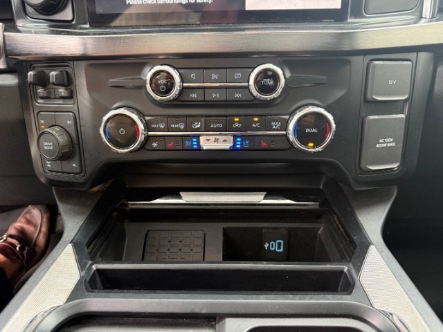Used 2023 Silver Ford LARIAT image 19