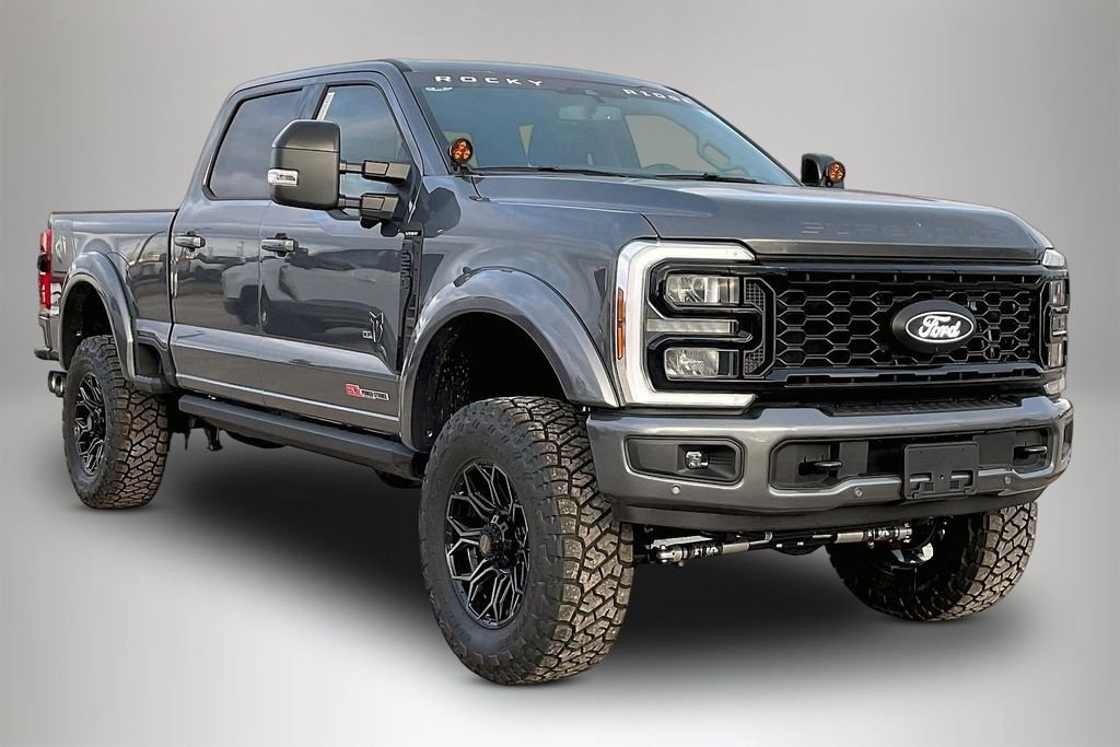 New 2026 Ford Super Duty F-250 Lariat 4D Crew Cab