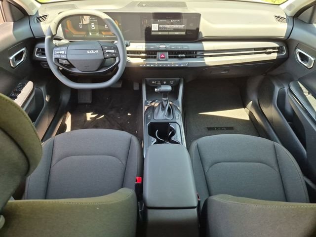 New 2026 Snow White Pearl Kia LXS image 22