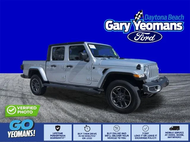 2023 Jeep Gladiator Overland's photo