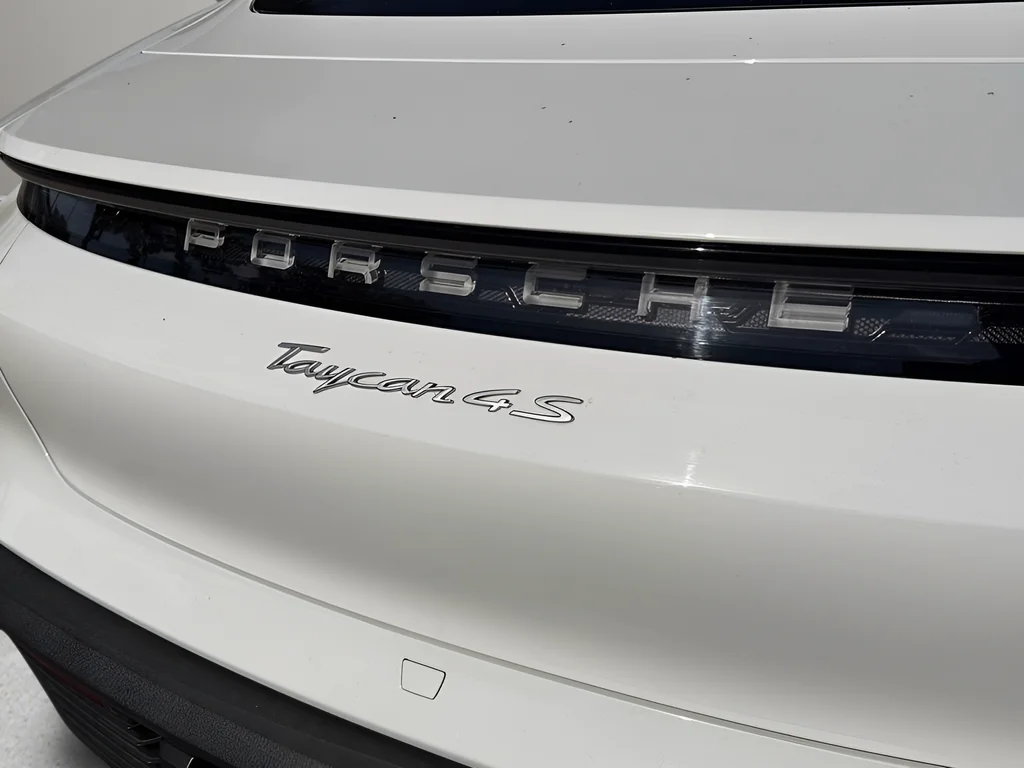 2023 Porsche Taycan S - Photo 25