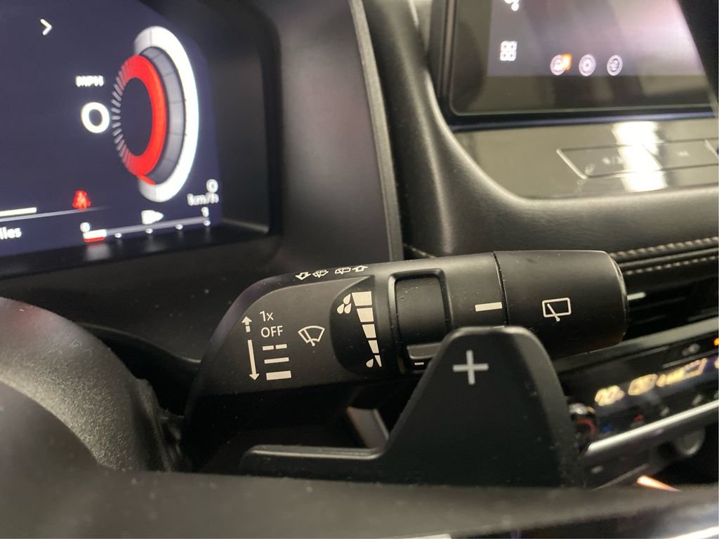 Used 2024 Gray Nissan SL image 18