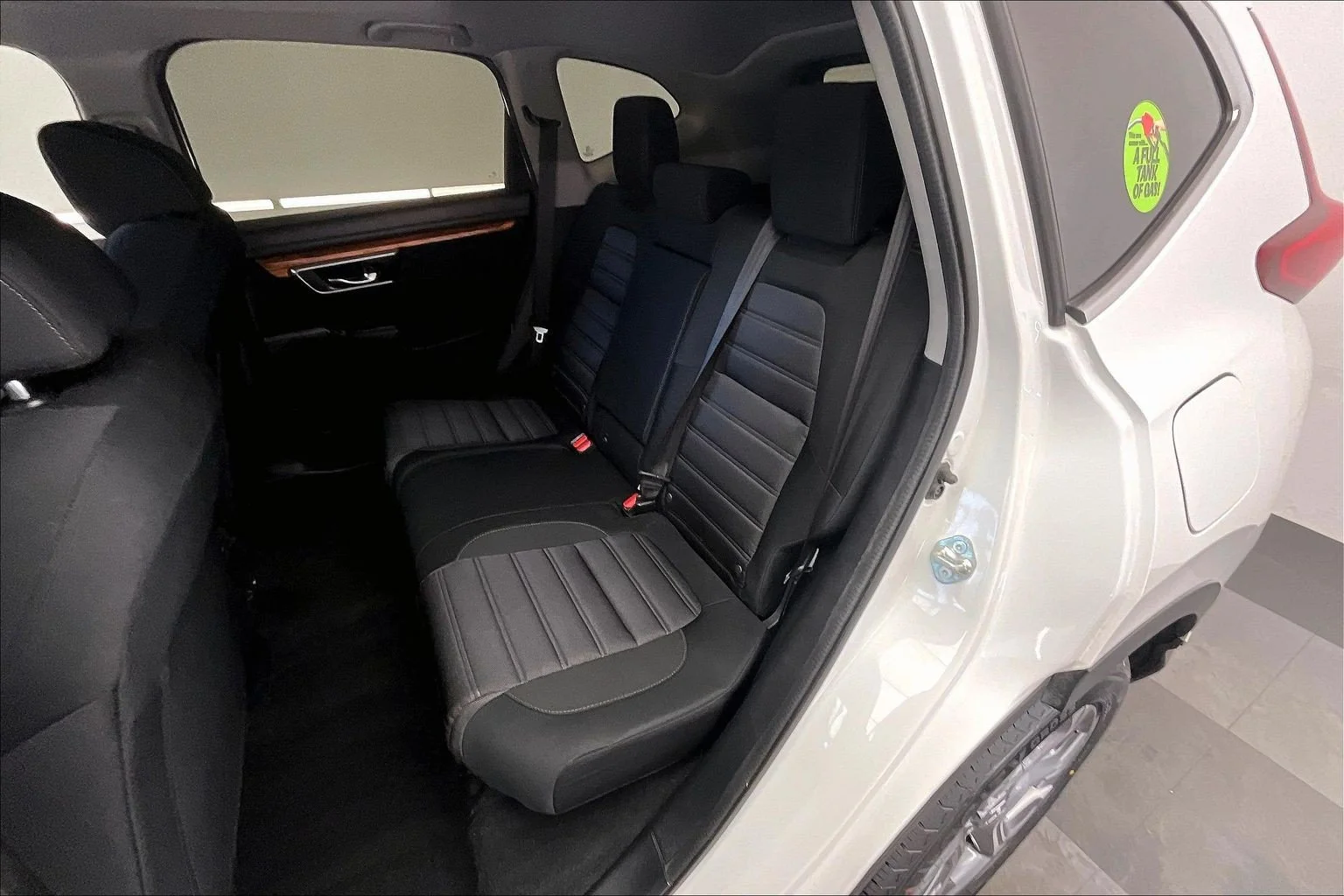 Used 2019 Platinum White Pearl Honda EX image 20