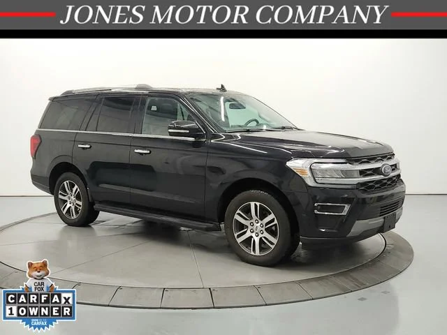 2024 Ford Expedition Limited's photo