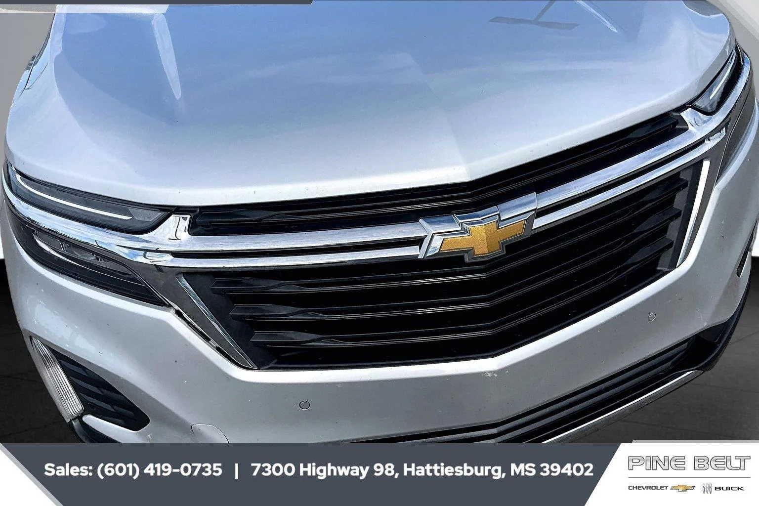 Used 2022 SILVER ICE METALLIC Chevrolet LT image 22