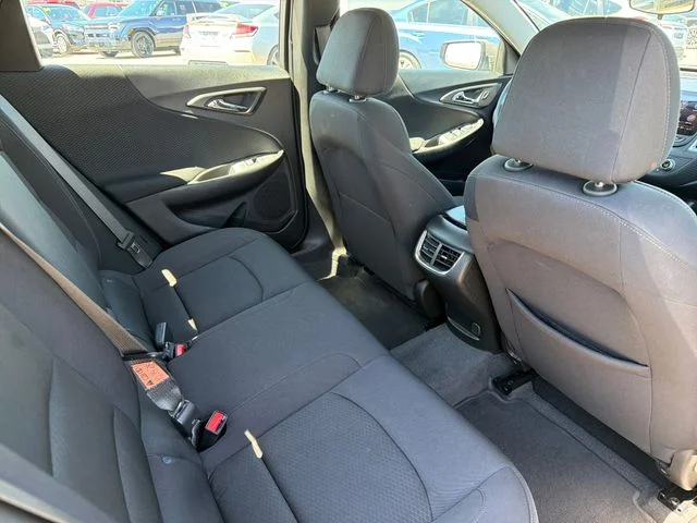 Used 2024 Gray Chevrolet LT image 28