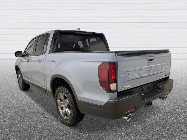 New 2026 Sonic Gray Pearl Honda TrailSport image 4